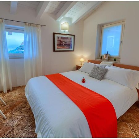 Villa Aquarius - Larihome A08 Vercana Eksteriør bilde